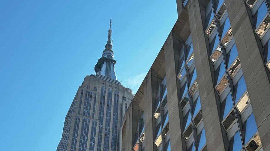 NYC Midtown Manhattan Times Square & Skyscraper Walking Tour - Bryant Park offers a needed pause