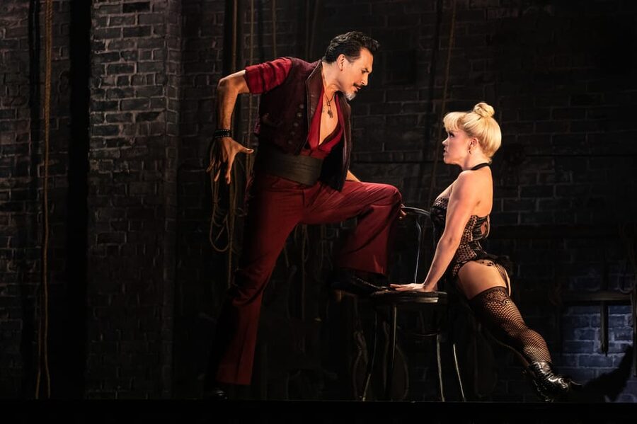 NYC: Moulin Rouge! the Musical on Broadway - Who should see this musical