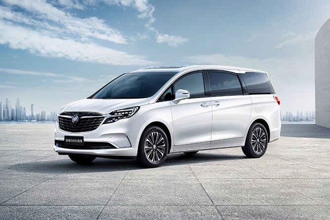 NYC New York Airport JFK Private Transfer to Manhattan | Brooklyn - What the strongest rides have in common