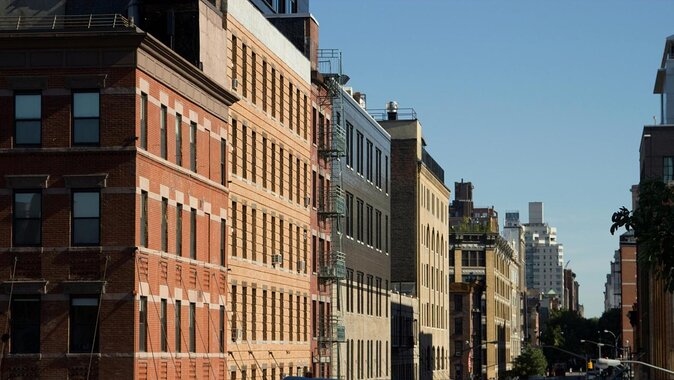 NYC Nightlife Tour with a Local: Private & Personalized - Key points to know before booking
