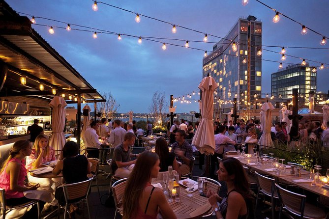 NYC Nightlife Tour with a Local: Private & Personalized - Bars, clubs, and speakeasies