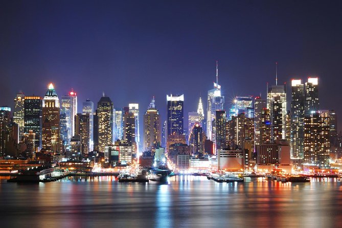 NYC Nightlife Tour with a Local: Private & Personalized - A two to three hour pace