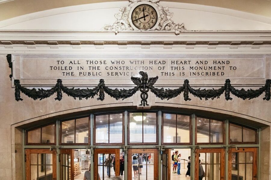 NYC: Official Grand Central Terminal Guided Tour - Finishing at Grand Central Market