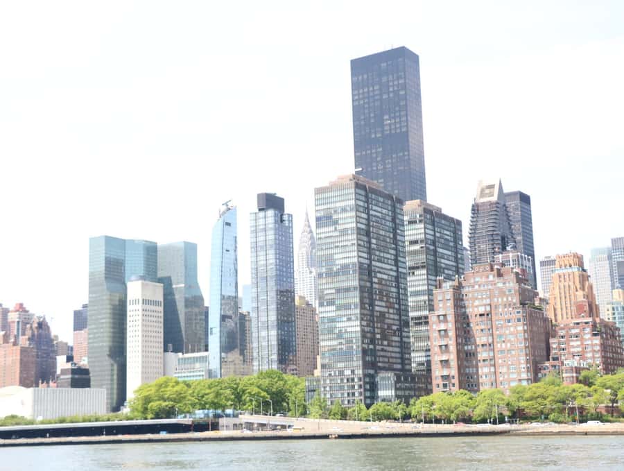 NYC: Panoramic Tour by Air, Water and Land - Riding through New Jersey to Hoboken
