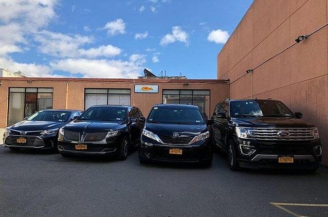 NYC Private Airport Transfer from JFK or LGA to Manhattan - The real cost at $36.57 per person