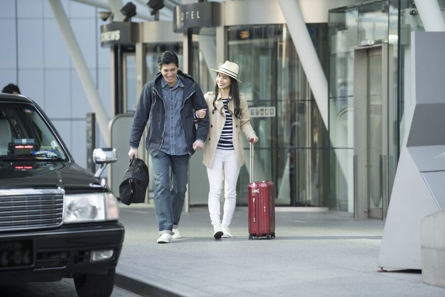 NYC: Private JFK Airport Transfer From/To Manhattan - What happens when you land at JFK