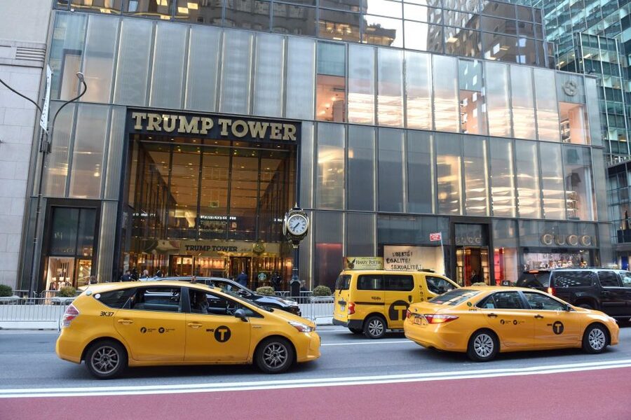 NYC: Private Walking Tour of Donald Trump Buildings - Walking pace, route, and what to wear