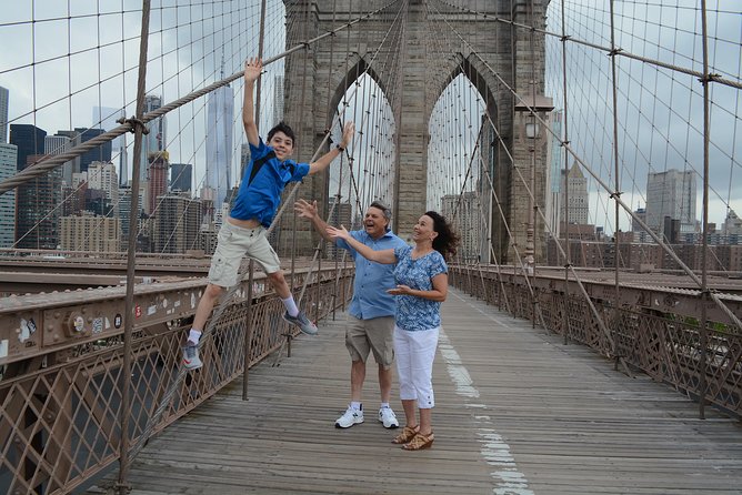 NYC Professional Photoshoot and Walking Tour with Private Guide - Why this works as a first activity in New York