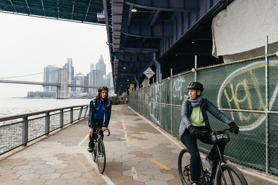 NYC: Radical and Weird History Bike Tour of Manhattan - Two brief stops for the unexpected