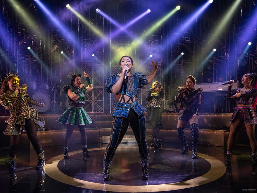 NYC: SIX the Musical on Broadway - Six solo spotlights and six different points of view