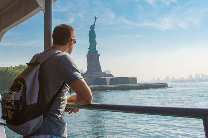 NYC Statue Liberty 90-Minute Sightseeing Cruise - Lower Manhattan and One World Trade Center