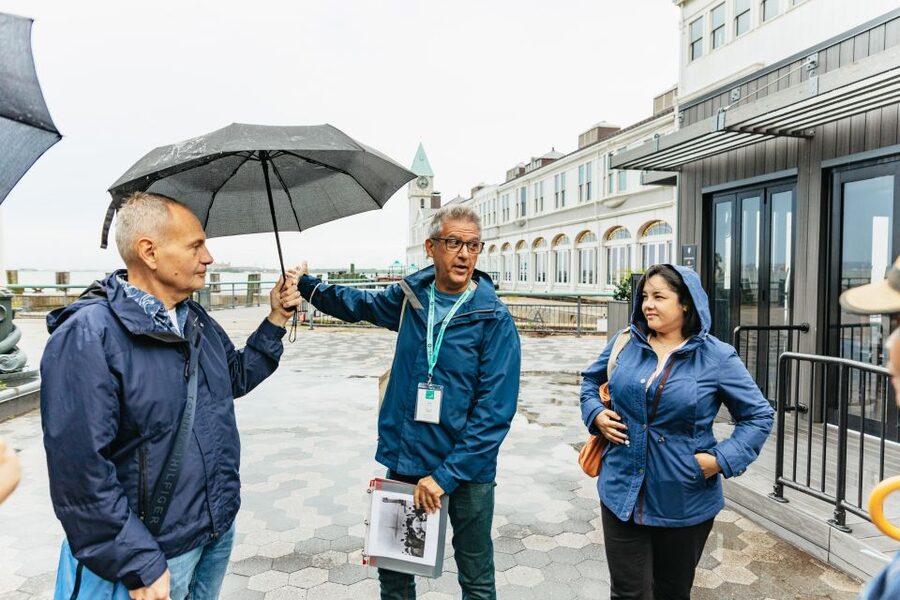 NYC: Statue of Liberty and Ellis Island Guided Tour - The guides make the biggest difference