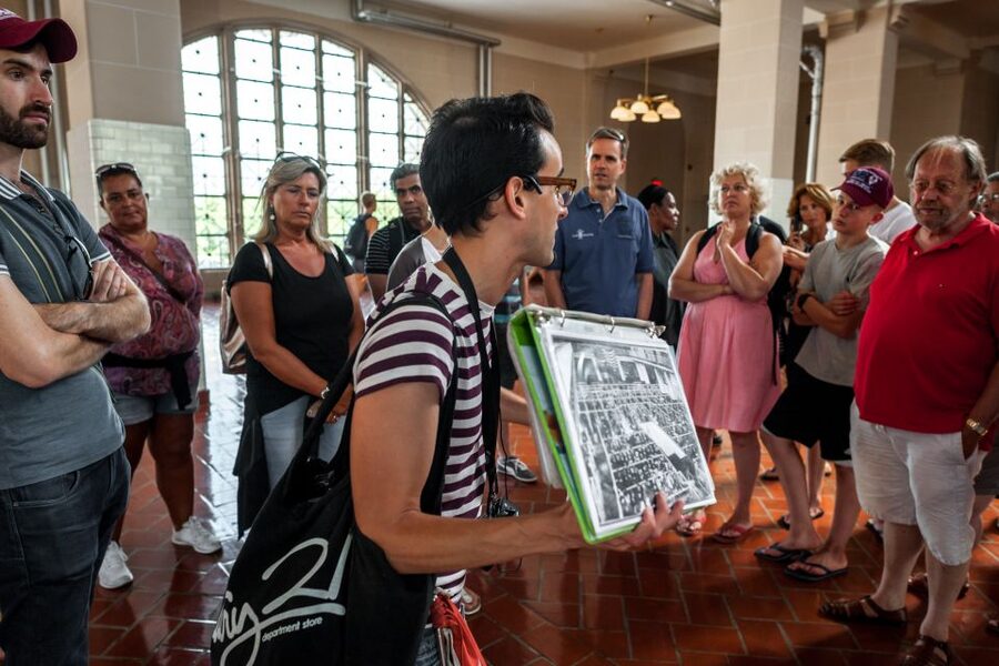 NYC: Statue of Liberty and Ellis Island Tour with Ferry - What is not included