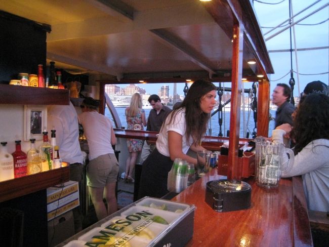 NYC: Statue of Liberty Day Sail with Onboard Bar - The Battery and the changing Manhattan skyline
