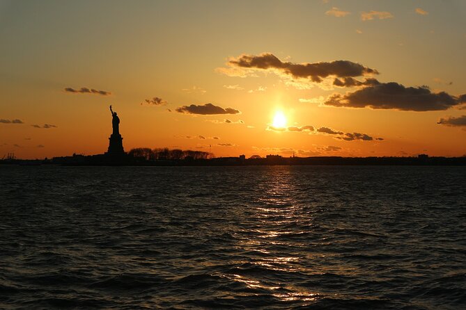 NYC Statue of Liberty Express Sightseeing Cruise - Ellis Island, Brooklyn Bridge, and the downtown skyline