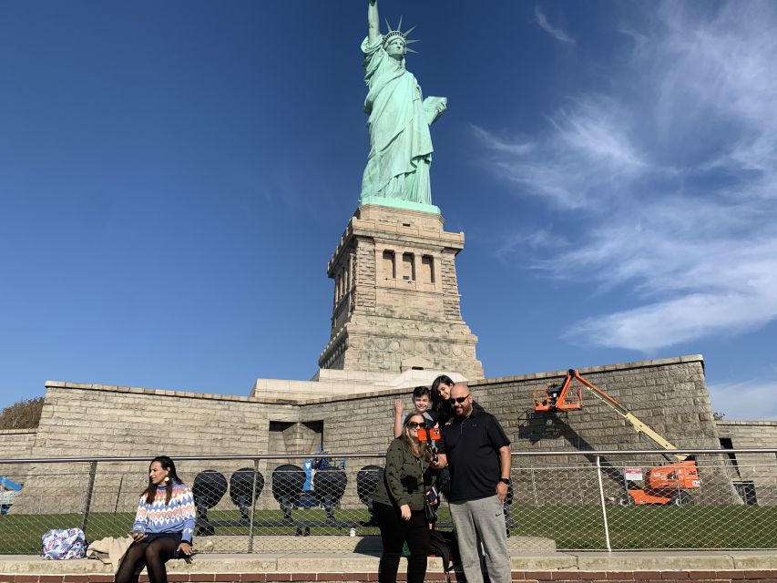 NYC: Statue of Liberty Guided Private Group or Family Tour - Who will get the most from this private format