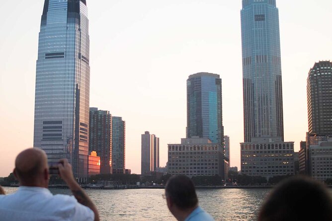 NYC Sunset Cruise Experience the City Twilight Magic - Comfort, weather, and the practical details