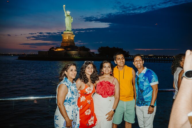 NYC Sunset Cruise with DJ, Skyline & Statue of Liberty - Who will enjoy this New York sunset cruise?