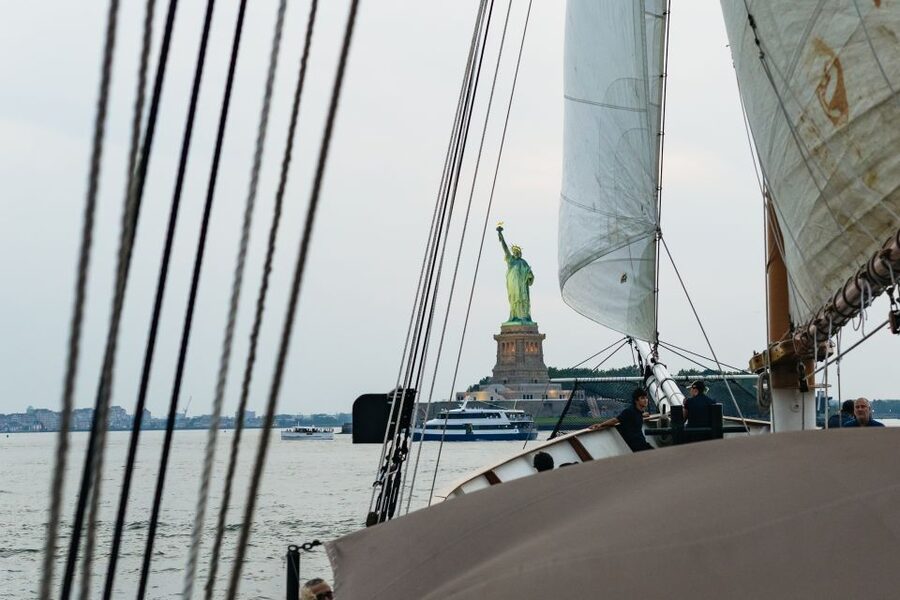 NYC: Sunset Jazz Sail aboard the 'Clipper City' - What the 90-Minute Route Gives You