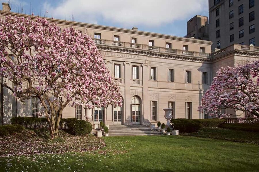 NYC: The Frick Collection Entry Ticket - The garden, cafe, and other useful pauses