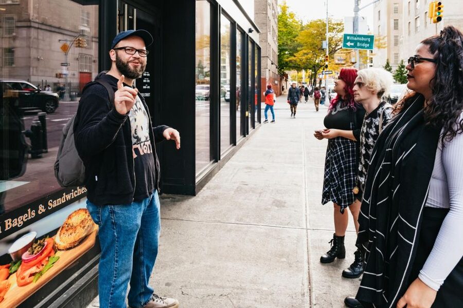 NYC: Traditional Immigrant Foods Guided Walking Tour - The Chinatown tastings and the final stop at Mei Lai Wah