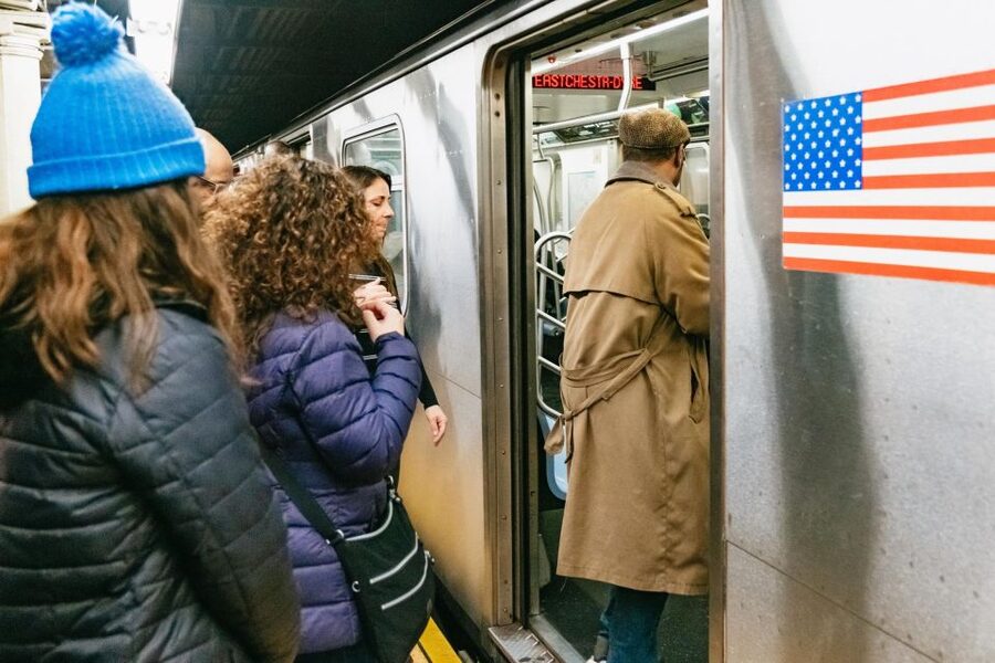 NYC: Underground Subway Guided Tour with Local New Yorker - What the guides add to the experience