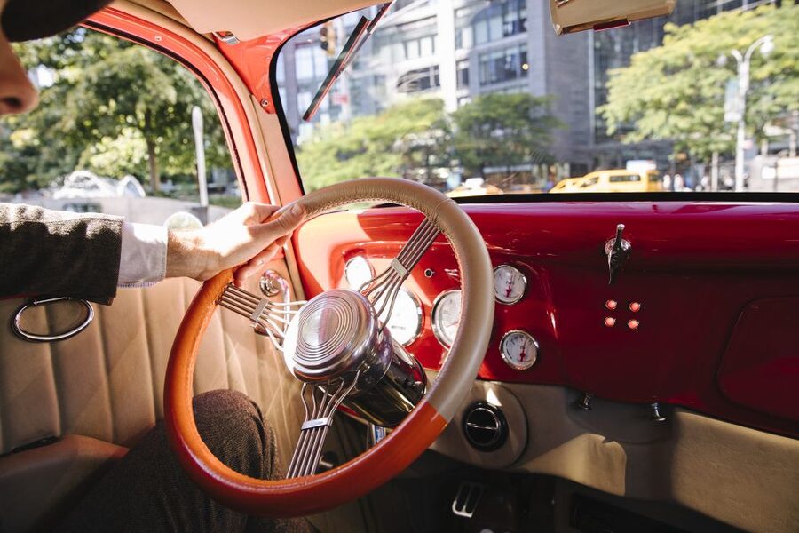 NYC: Vintage Car Midtown Manhattan Tour - Little Italy and Mulberry Street