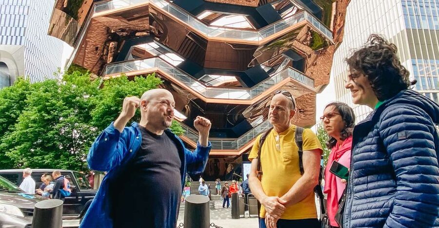 NYC: Walking Tour with Local Guide and 30+ Top NYC Sights - The Flatiron District and Midtown icons