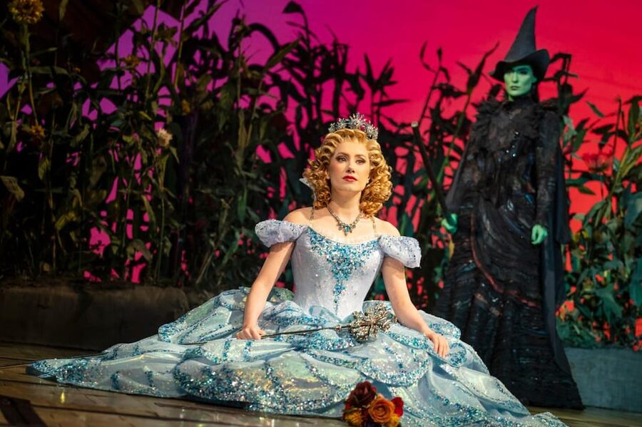 NYC: Wicked The Musical on Broadway - A 2-hour-45-minute evening in the theater