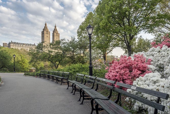 Official NYC Horse Carriage Rides in Central Park since 1979 ™ - Strawberry Fields and the Dakota