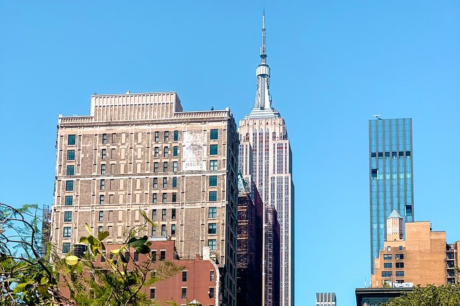 Personalized Experience with your Local Tour Guide - A broader route through the Bronx, Queens, and Lower Manhattan