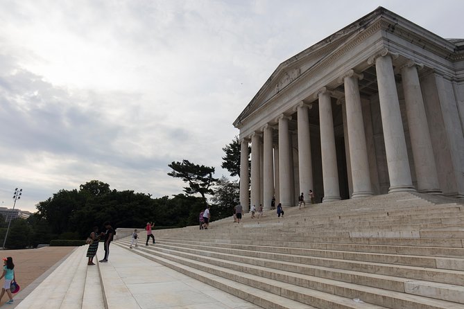 Philadelphia, Washington DC & Amish Country, 2-Days from NYC - Museums, monuments, and government landmarks