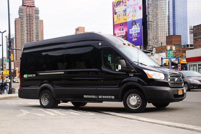 Private All Inclusive New York Transfer: Airport or Manhattan to Cruise Port - From the airport to the cruise pier