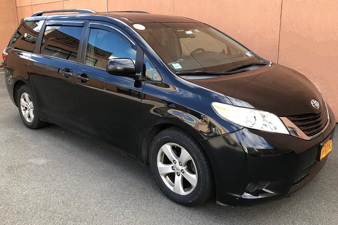 Private Arrival Transfer: NYC Airports (JFK) (LGA) (EWR) to Brooklyn - The strongest part: direct service to your door