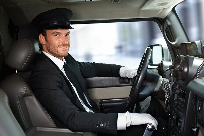 Private Arrival Transfer: NYC Airports (JFK) (LGA) to Long Island - The ride across Long Island
