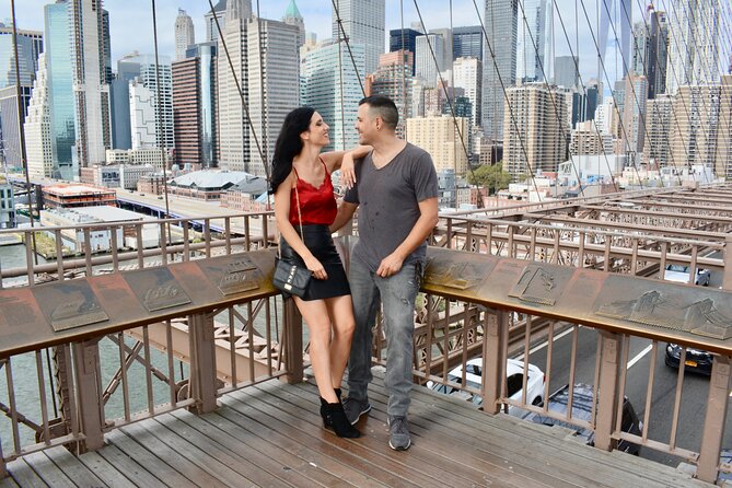 Private Brooklyn Bridge & DUMBO Photoshoot with Pro Photographer - Starting at 31 Chambers Street