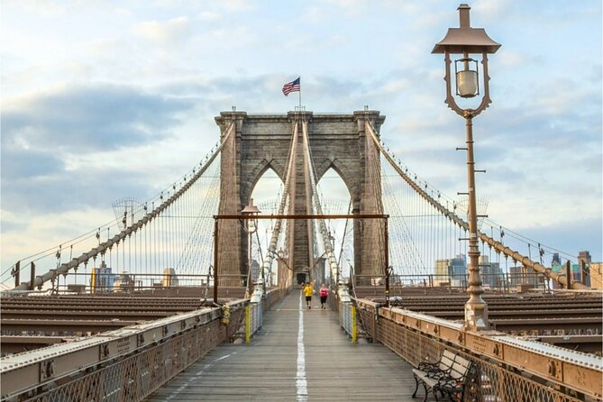 Private Brooklyn Bridge Tour with a Local - Key points at a glance