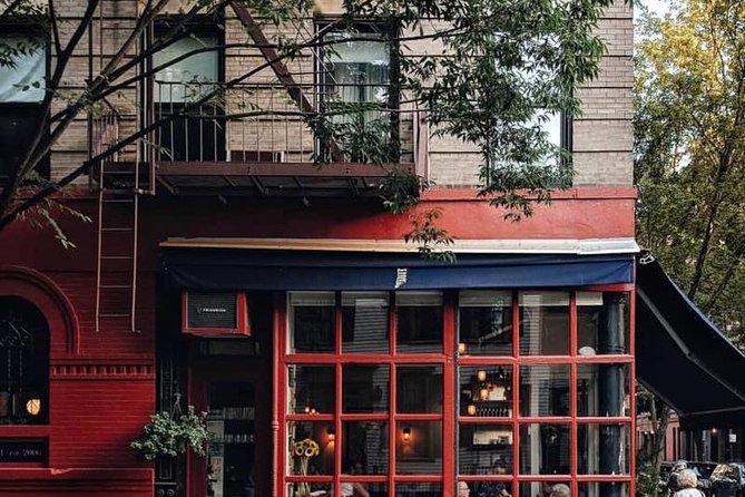 Private Greenwich Village Tour - Washington Square Park, from potter’s field to public stage
