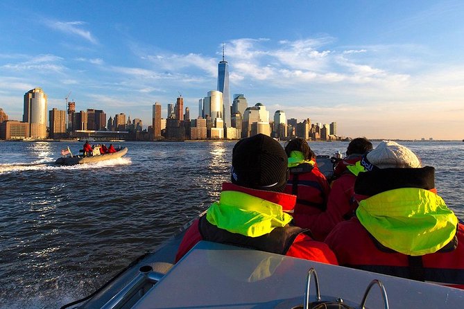 PRIVATE Manhattan Speedboat Tour - Up to 12 passengers - Timing, meeting point, and cancellation details