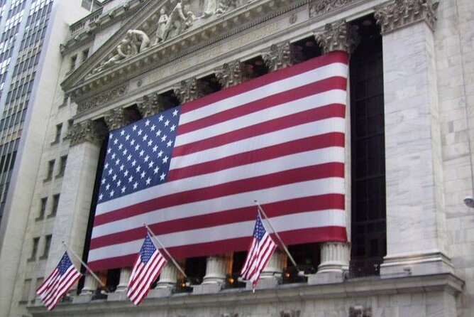 Private New York Tour: Footsteps of Alexander Hamilton - Trinity Church and Hamilton’s final resting place