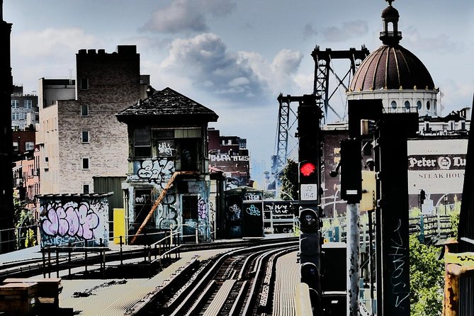 Private NYC Walking or Biking tour in German - Starting at Columbus Circle and Central Park
