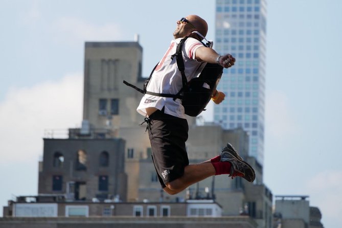 Private NYC Walking or Biking tour in German - Times Square, Bryant Park, and Grand Central