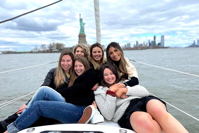 Private Statue of Liberty Sailing Tour - Governors Island from the water