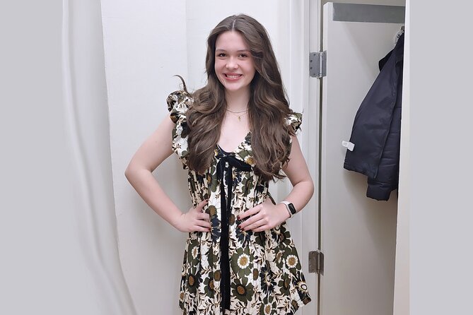 Private Teen + Young Adult Second-Hand Shopping in New York City - Trying on clothes and hunting for bargains
