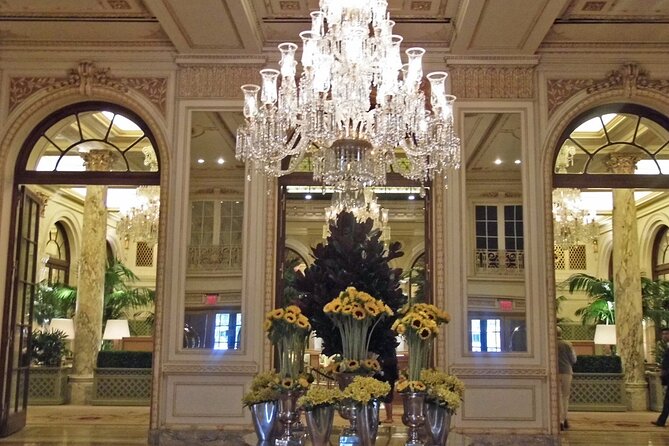 Private Tour New York City in the Gilded Age: A History of High Society - The mansions that remain, and the ones that do not
