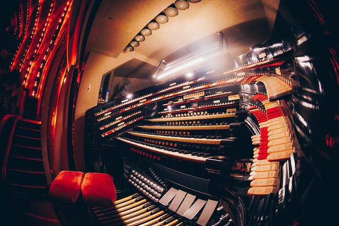 Radio City Music Hall Tour Experience - Going backstage at Radio City