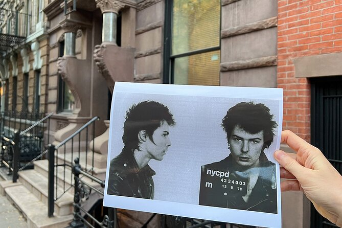 Rock and Roll History and Culture Walking Tour in New York City - Cafe Wha? and the early careers of Dylan and Hendrix