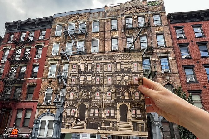 Rock and Roll History and Culture Walking Tour in New York City - Washington Square Park and the folk scene