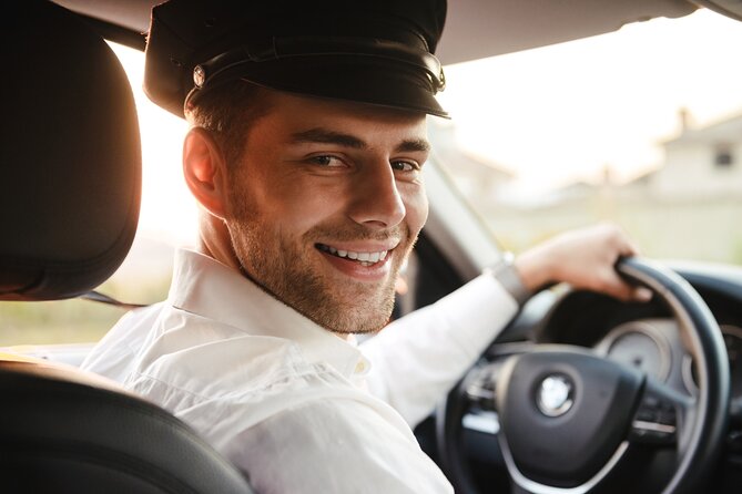 Roundtrip Private Transfer from New York Airport (JFK)(LGA) - A private ride between Manhattan and JFK or LGA