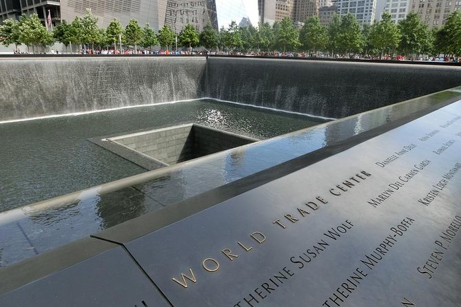 See 30 Top New York Sights! Fun Local Guide! (Kids Free!) - Is $76.39 a fair price?